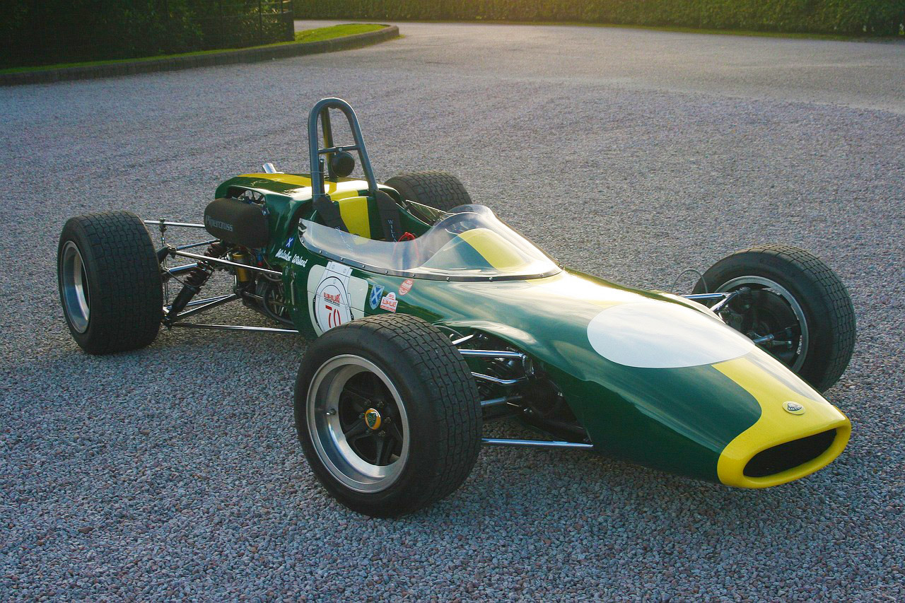 Lotus 51
